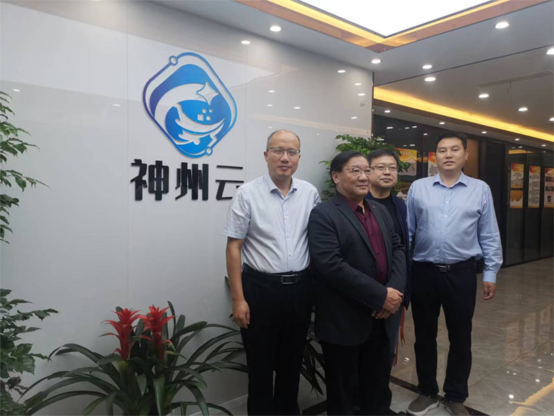 中国乡村发展协会副会长卢开国，莅临神州云调研指导工作
